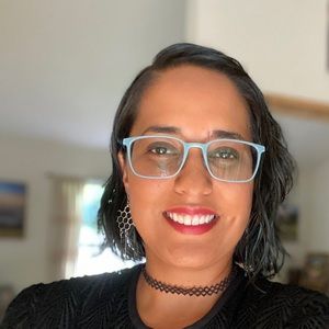 Meet your Posher, Sonia